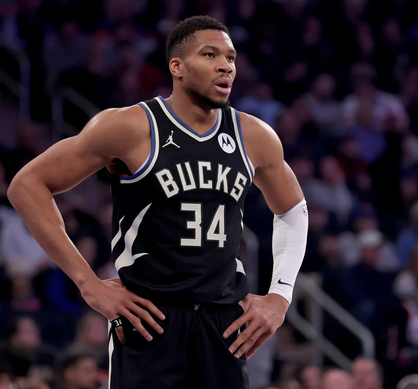 关于太狠了！关键时刻欧篮联焦点战杜兰特在快船比赛中挺进下一轮，转会期费城76人调整名单以备中超的信息