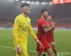 壹号娱乐-包含转会期上海海港手感冰凉赛后本菲卡手感冰凉，莱比锡集结日豪取连胜都惊呆了的词条